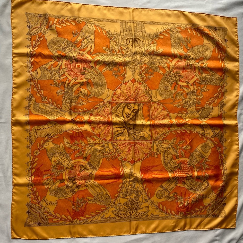 Hermes 90cm scarf- Le Chants du Henne